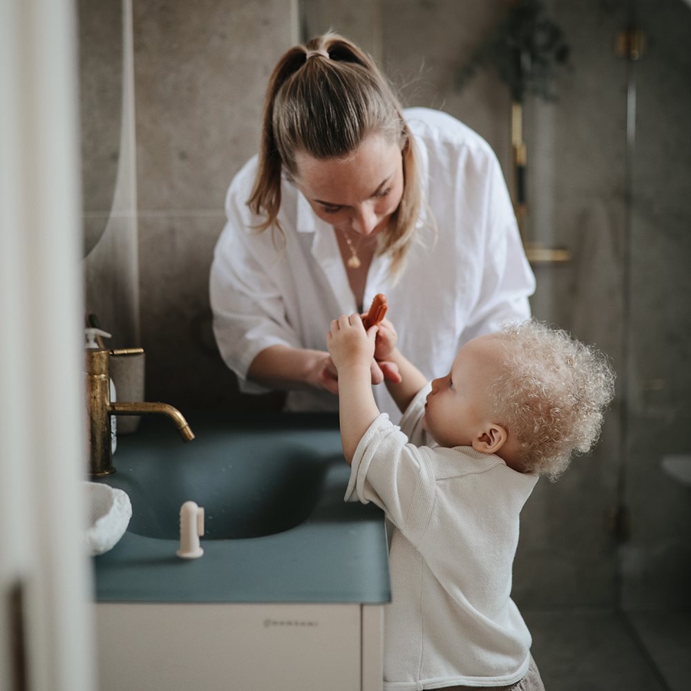 Mushie Finger Toothbrush